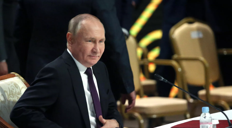 Путин 2025 жылды «нацизммен» күрес жылы деп жариялауды ұсынды