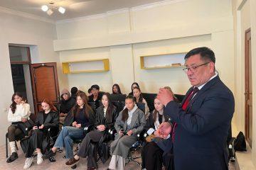 Саяси мәдениетті көтеру күн тәртібіндегі мәселе