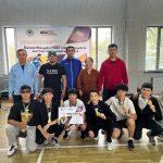Баскетболшы жастар бақ сынады