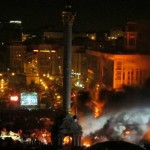 140219002907_kiev_clashes_512x288_bbc-390x288