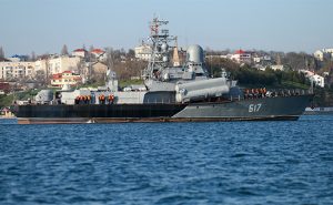 ITAR-TASS: SEVASTOPOL, CRIMEA, RUSSIA. MARCH 31, 2014. Small missile ship Mirage in Sevastopol harbour. (Photo ITAR-TASS / Valery Sharifulin) Россия. Севастополь. Малый ракетный корабль "Мираж" в бухте города. Фото ИТАР-ТАСС/ Валерий Шарифулин