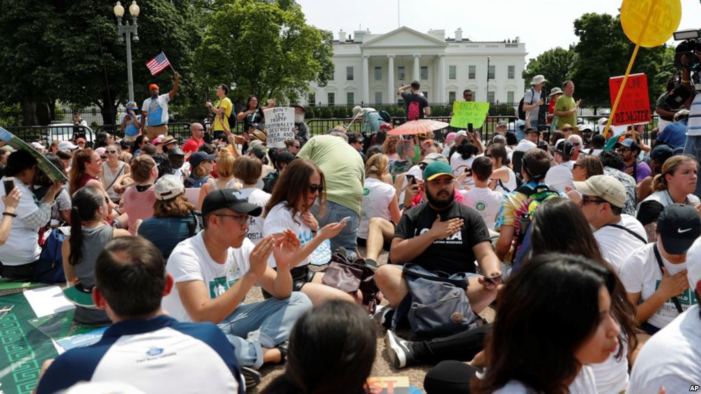 Climate March Trump