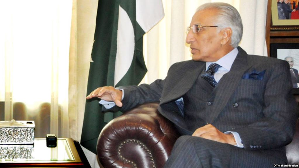 Special Assistant to the Prime Minister on Foreign Affairs Syed Tariq Fatemi in a meeting with the Ambassador-designate of the US to Pakistan Mr. David Hale in Islamabad on November 23, 2015.