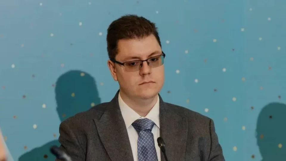 Эксперт Хилл