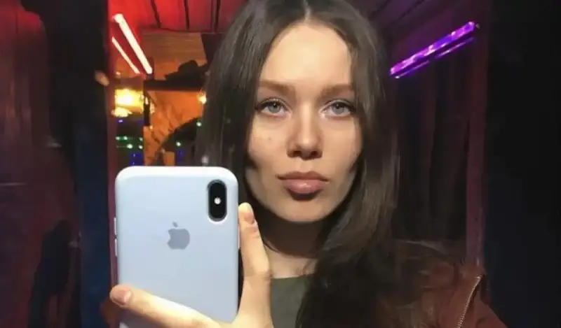 Юлия Емельянова
