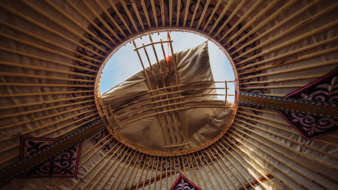 Риддердегі секс қыздар, Қазақстан